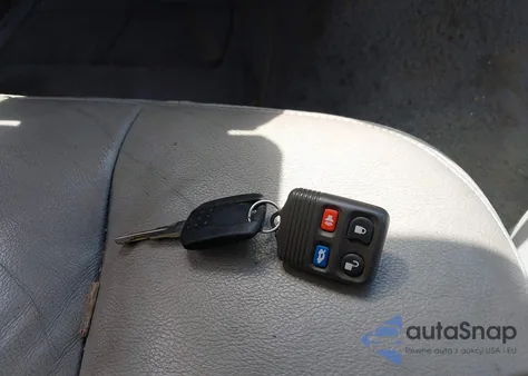 2003 Mercury Grand Marquis Ls из США, поврежденный, VIN 2MEHM75W83X686919